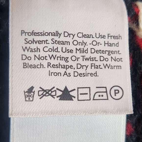 EDDIE BAUER Women's Cardigan Petite Medium Black 100% Lambswool VTG 90s Sweater - Picture 9 of 9